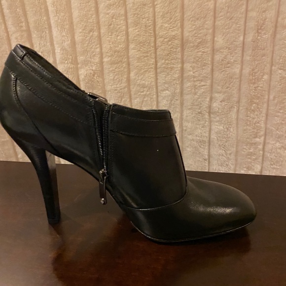 Via Spiga Black Booties - Picture 2 of 5